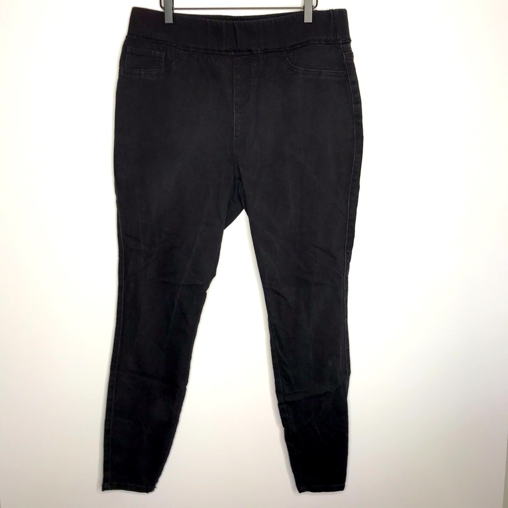 Fashion to Figure black high rise jeggings size 2X